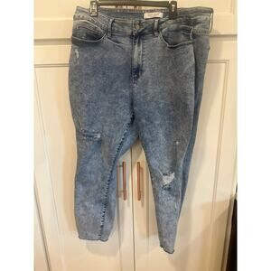 Judy Blue Plus size 20W skinny fit light wash Jean distressed